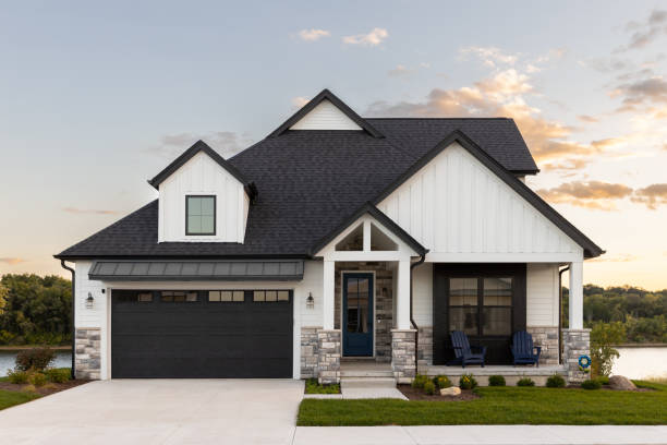 Best Asphalt Shingles Roofing  in Dyersville, IA